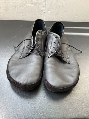 Tadeevo Barefoot Shoes – Sleek Lace-Up Comfort